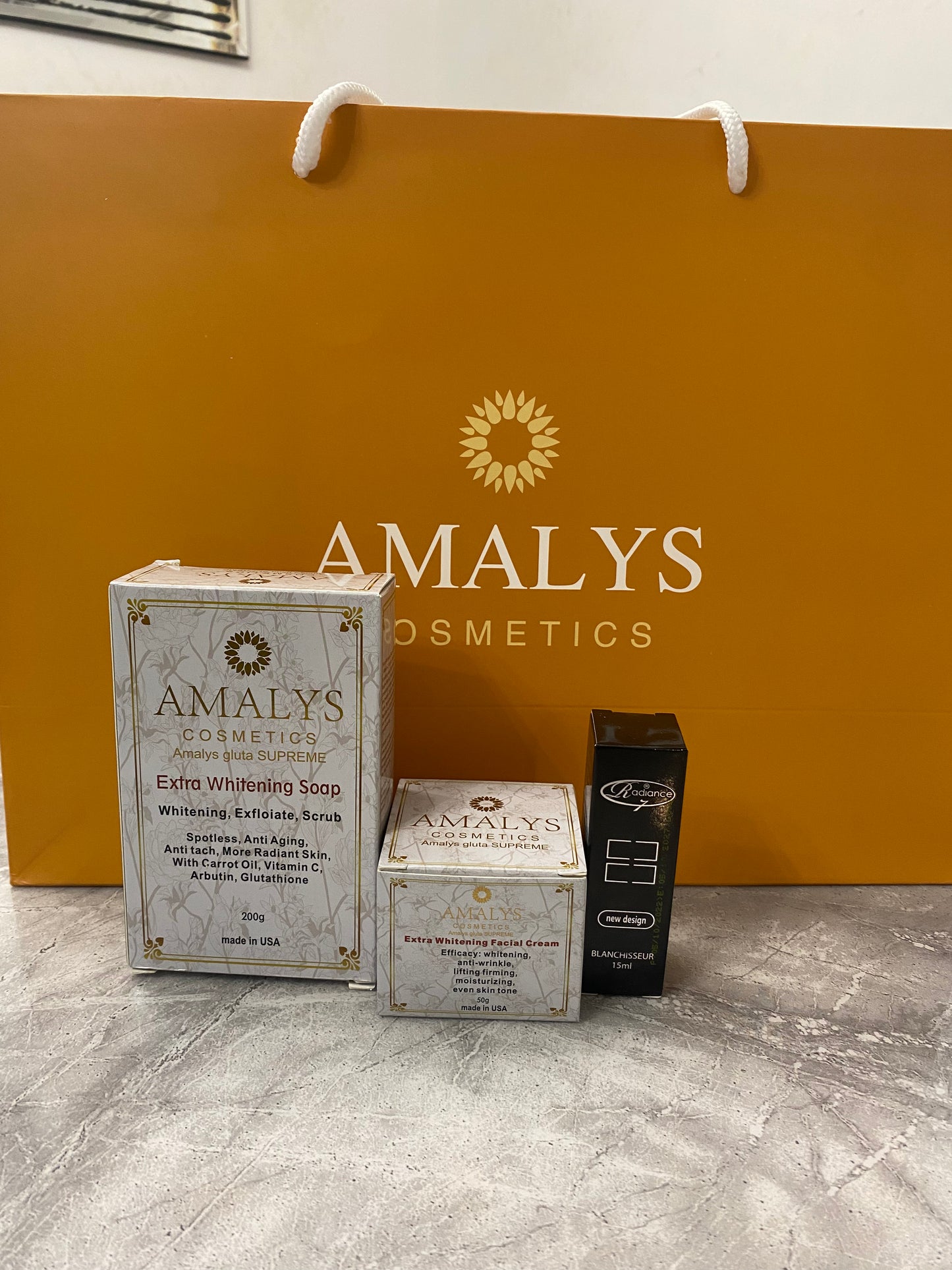 Amalys Supreme Extra Whitening Soap + Extra whitening facial cream + Radiance 7 Lightening Repair Serum